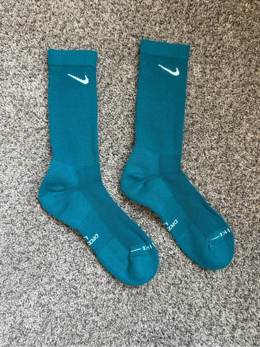 Turquoise Nike Crew Socks